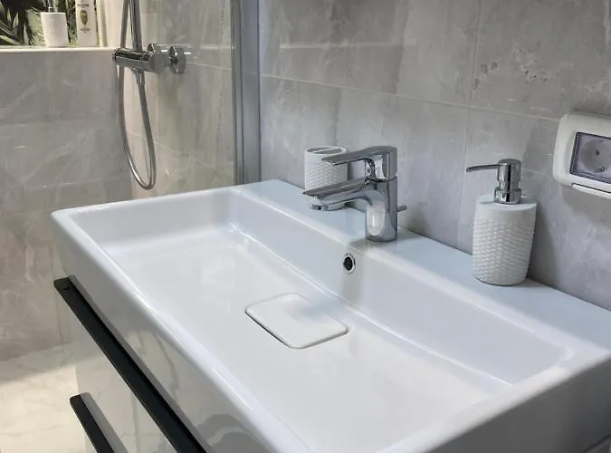 Perla Mall Apartament *